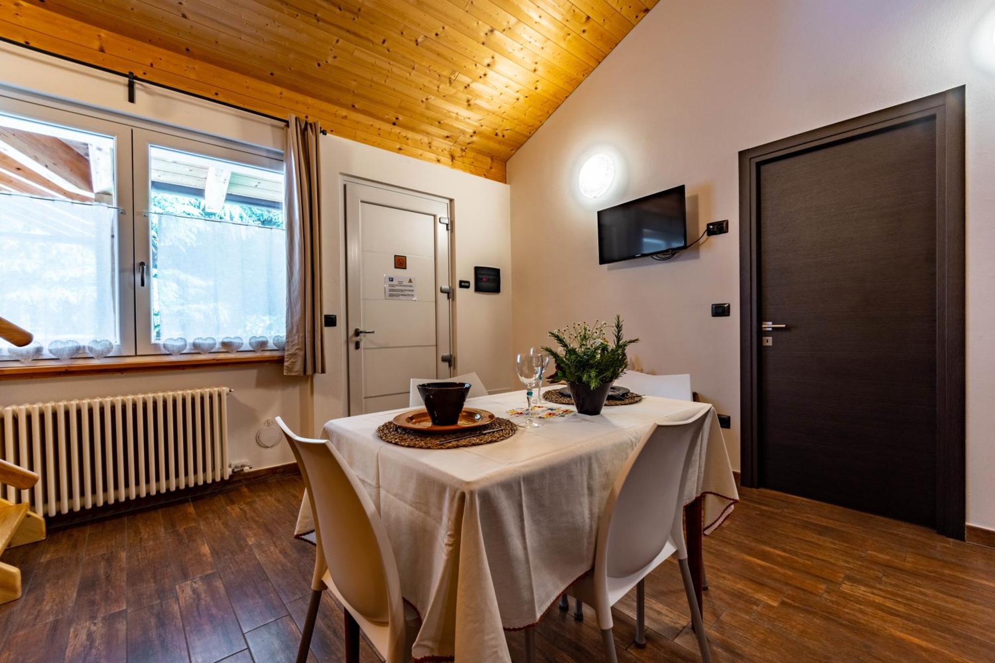 Case Appartamenti Vacanze Da Cien Saint-Christophe Экстерьер фото